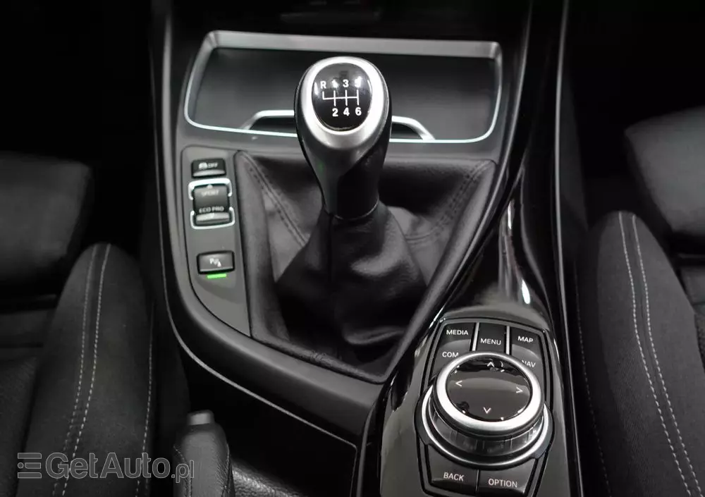 BMW Seria 2 218i Coupe Sport Line