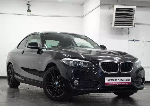 BMW Seria 2 218i Coupe Sport Line
