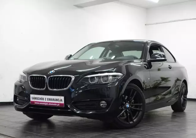 BMW Seria 2 218i Coupe Sport Line