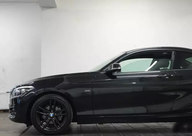 BMW Seria 2 218i Coupe Sport Line