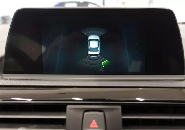 BMW Seria 2 218i Coupe Sport Line