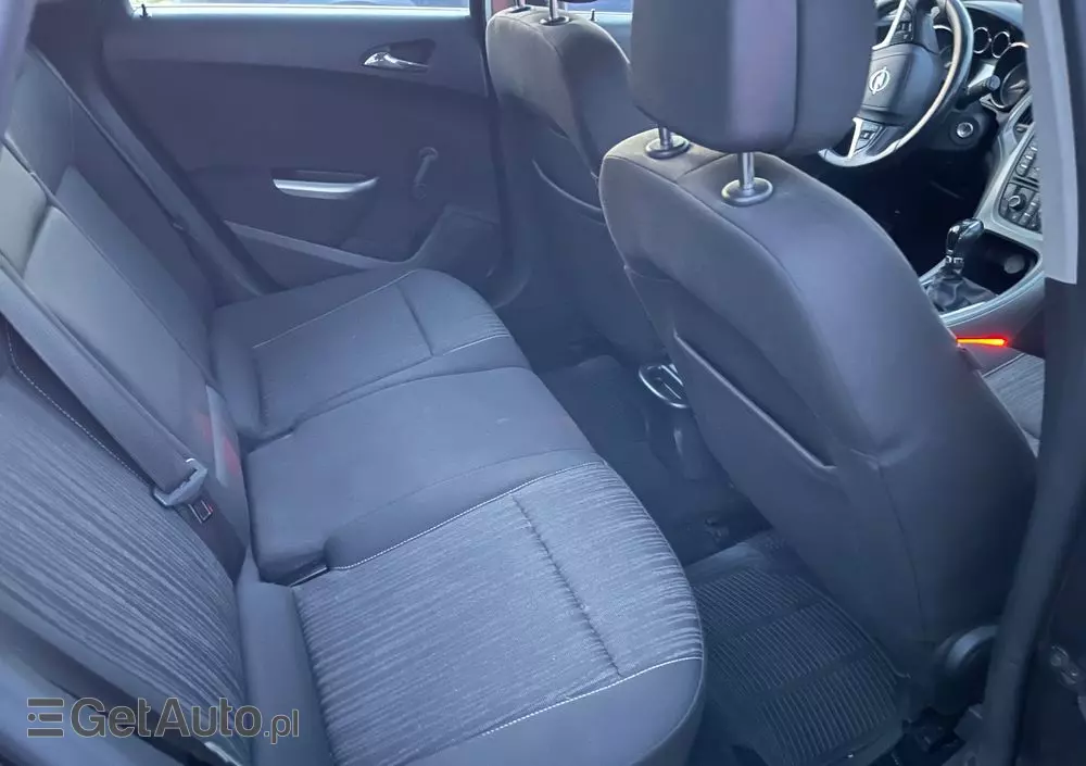 OPEL Astra 1.6 D (CDTI) Sports Tourer Edition