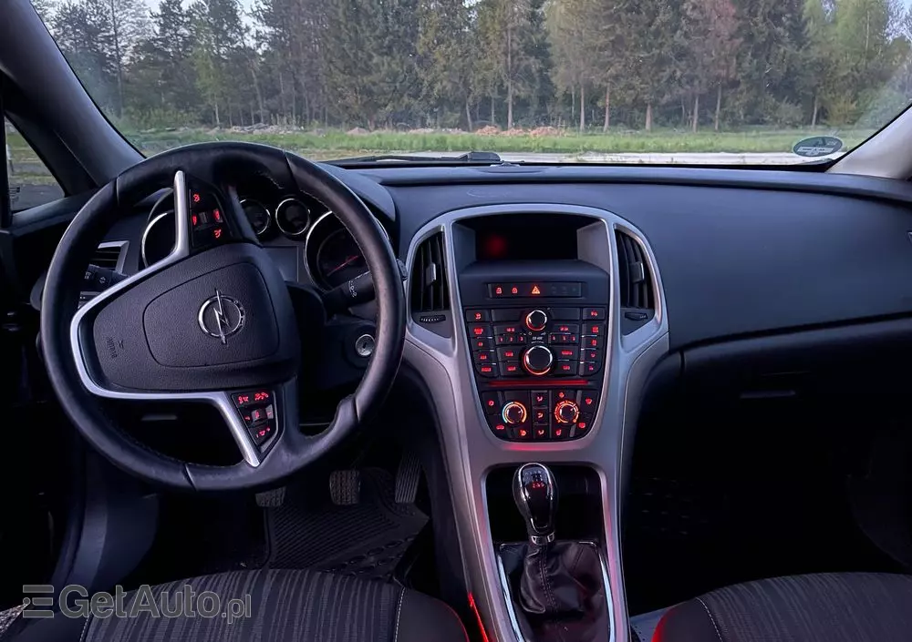 OPEL Astra 1.6 D (CDTI) Sports Tourer Edition