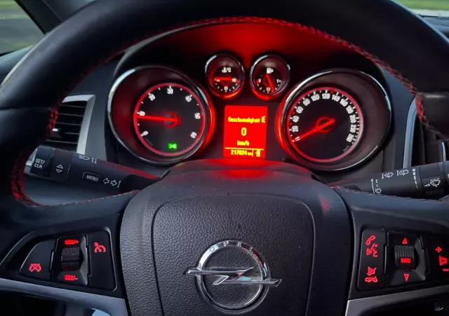 OPEL Astra 1.6 D (CDTI) Sports Tourer Edition