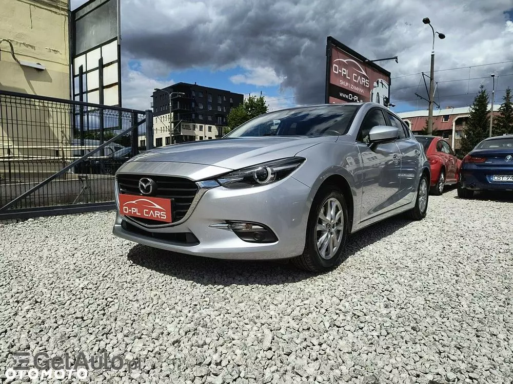 MAZDA 3 