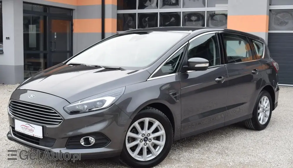 FORD S-Max 2.0 TDCi Titanium PowerShift