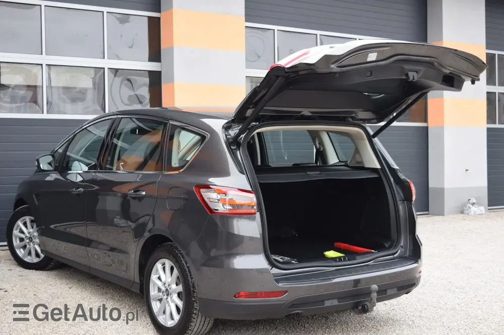 FORD S-Max 2.0 TDCi Titanium PowerShift