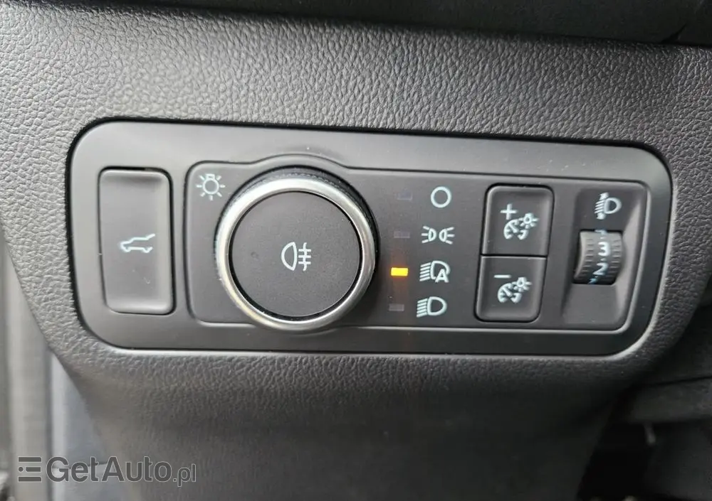 FORD Kuga 2.5 Duratec FHEV ST-LINE X