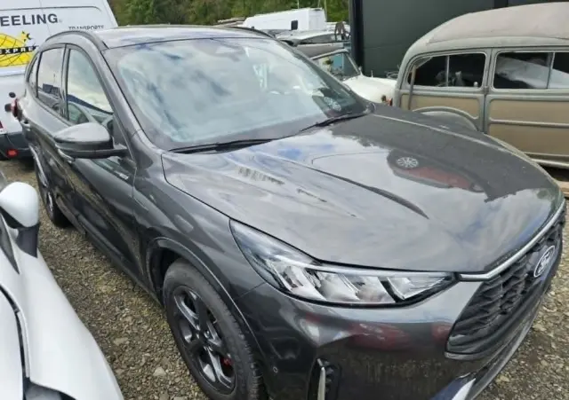 FORD Kuga 2.5 Duratec FHEV ST-LINE X