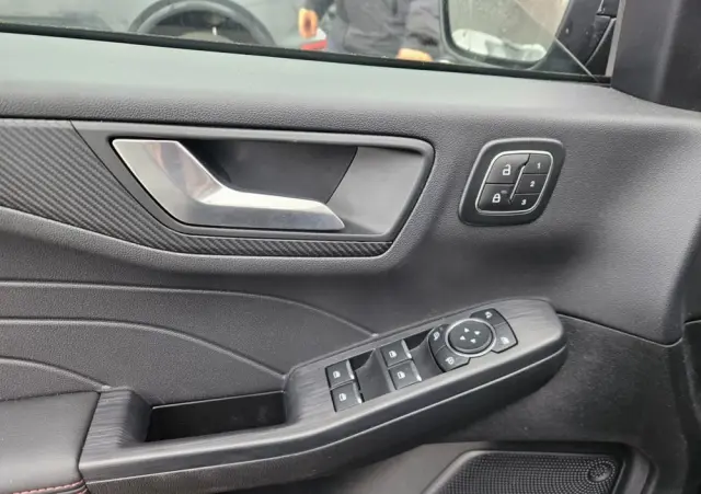 FORD Kuga 2.5 Duratec FHEV ST-LINE X