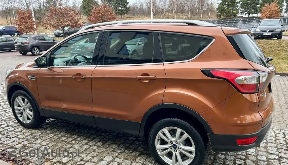 FORD Kuga 1.5 EcoBoost 2x4 Titanium