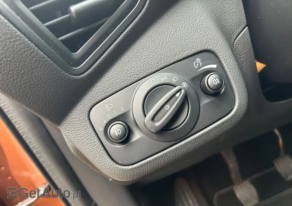 FORD Kuga 1.5 EcoBoost 2x4 Titanium