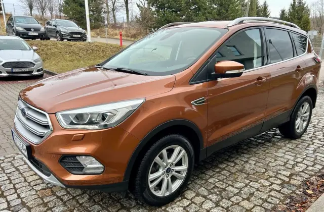 FORD Kuga 1.5 EcoBoost 2x4 Titanium