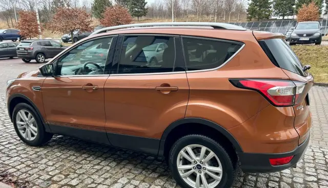 FORD Kuga 1.5 EcoBoost 2x4 Titanium