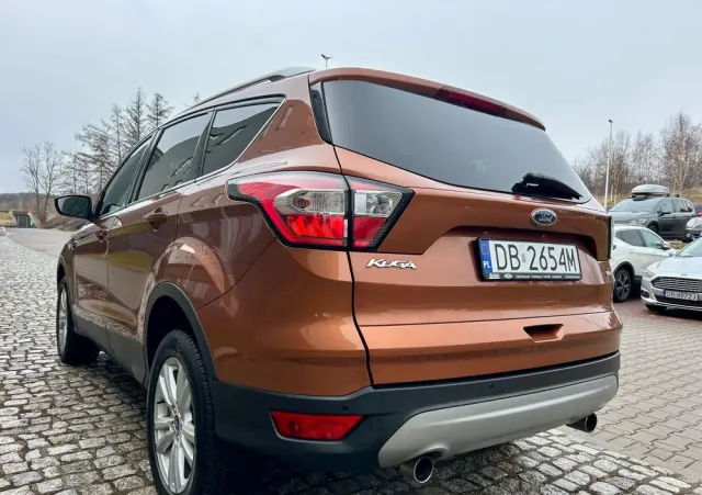 FORD Kuga 1.5 EcoBoost 2x4 Titanium