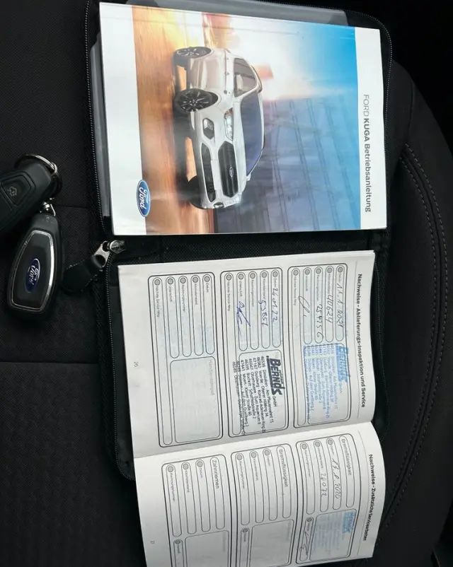 FORD Kuga 1.5 EcoBoost 2x4 Titanium