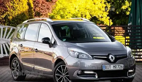RENAULT Grand Scenic 