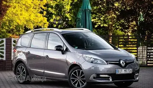 RENAULT Grand Scenic 