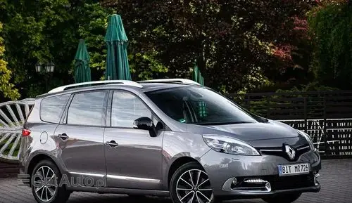 RENAULT Grand Scenic 