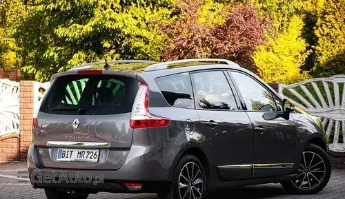 RENAULT Grand Scenic 