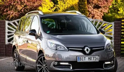 RENAULT Grand Scenic 