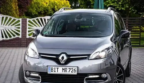 RENAULT Grand Scenic 