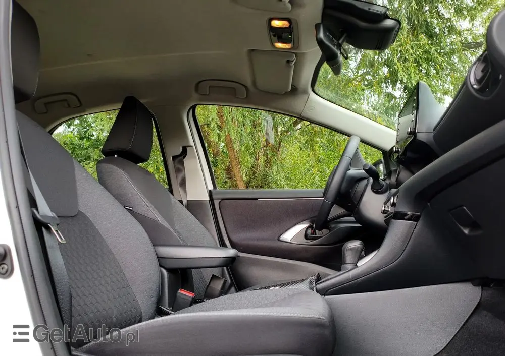 TOYOTA Yaris Hybrid 1.5 Comfort