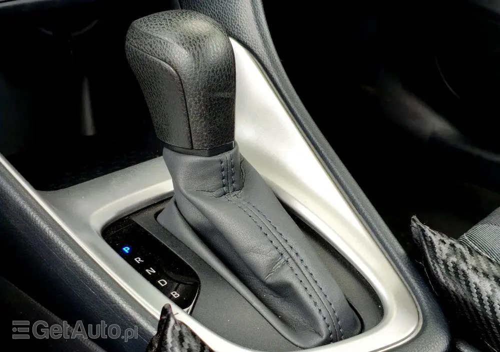 TOYOTA Yaris Hybrid 1.5 Comfort