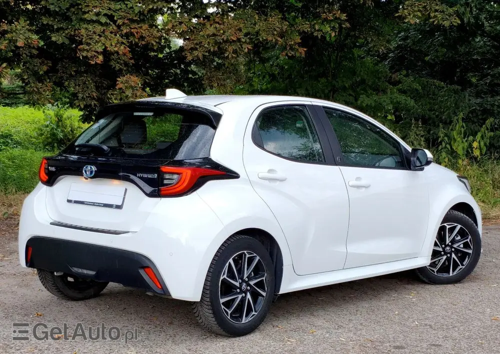 TOYOTA Yaris Hybrid 1.5 Comfort