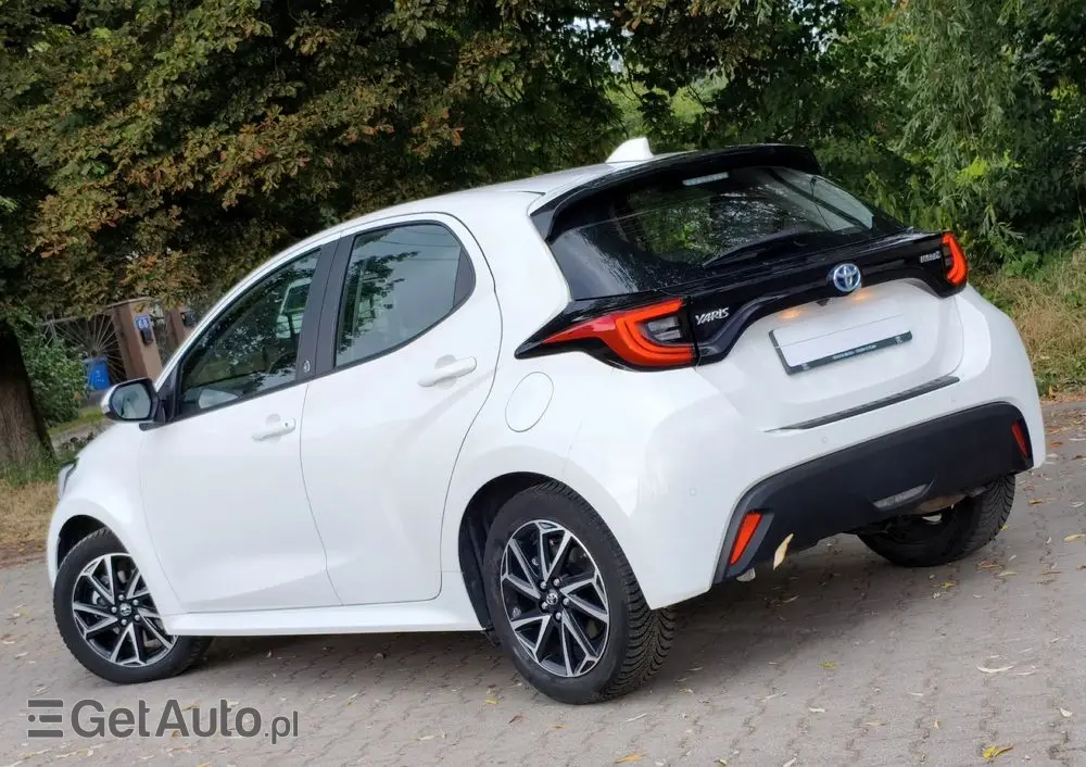 TOYOTA Yaris Hybrid 1.5 Comfort