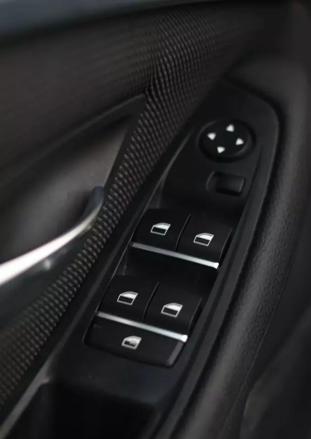 BMW Seria 5 525d xDrive Luxury Line