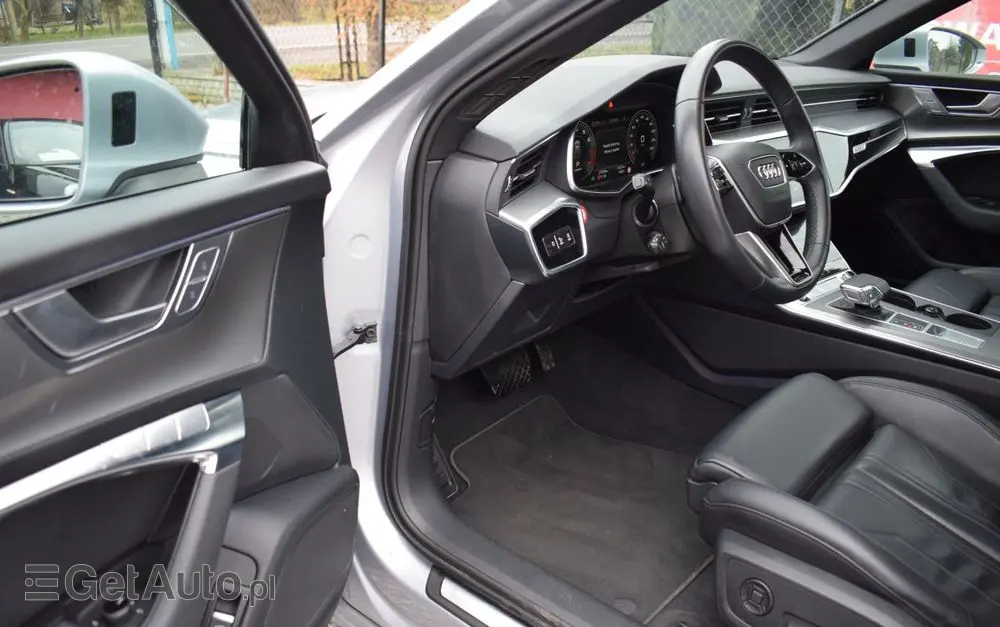 AUDI A6 Avant 45 TFSI quattro S tronic