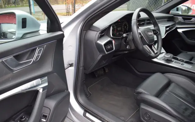 AUDI A6 Avant 45 TFSI quattro S tronic