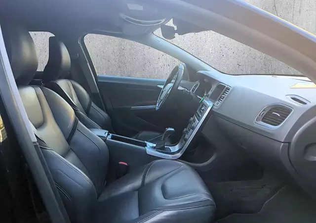 VOLVO V60 D2 Ocean Race