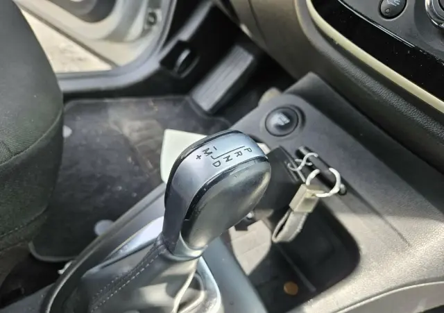 RENAULT Captur ENERGY dCi 90 EDC Elysee