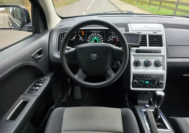 DODGE Journey 2.4 SE