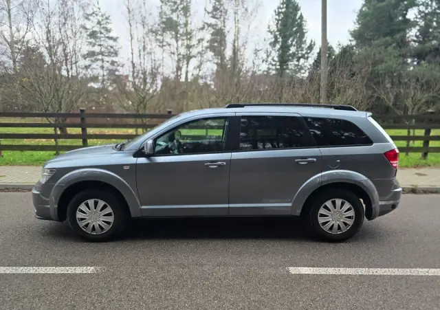 DODGE Journey 2.4 SE