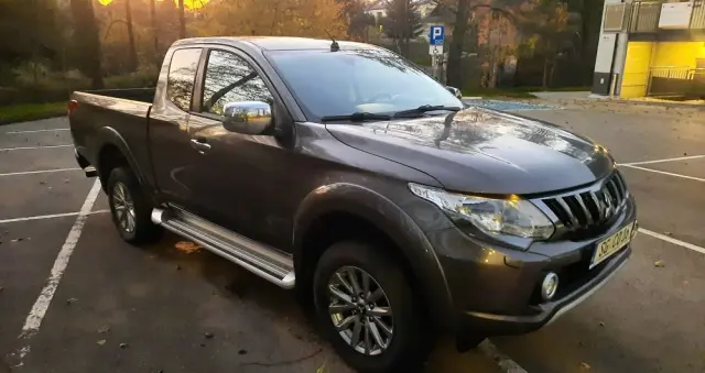 MITSUBISHI L200 2.4 d DC Intense Plus EU6
