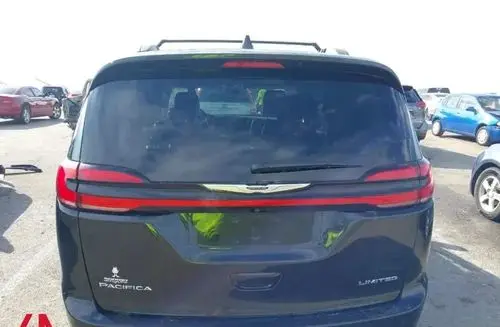 CHRYSLER Pacifica 