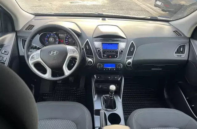 HYUNDAI Ix35 