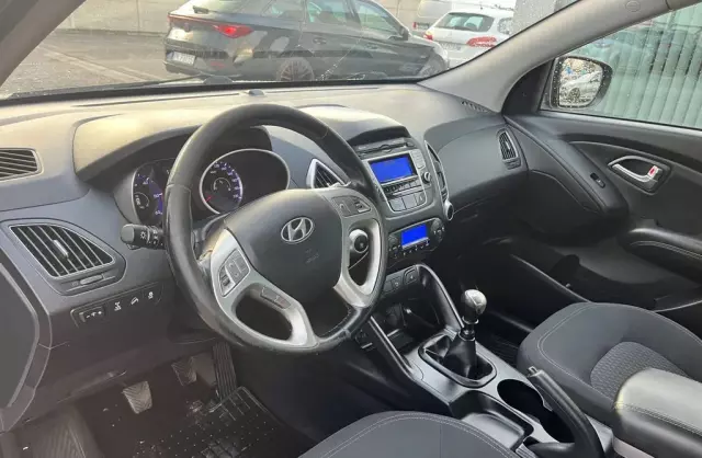 HYUNDAI Ix35 