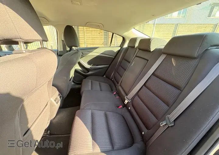 MAZDA 6 2.2 SKYACTIV-D Sports-Line