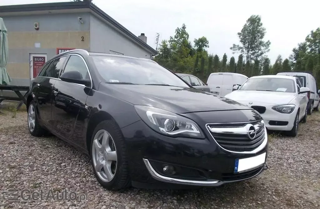 OPEL Insignia 
