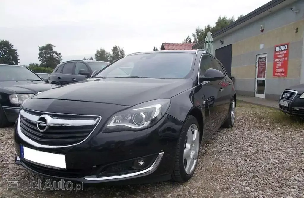 OPEL Insignia 