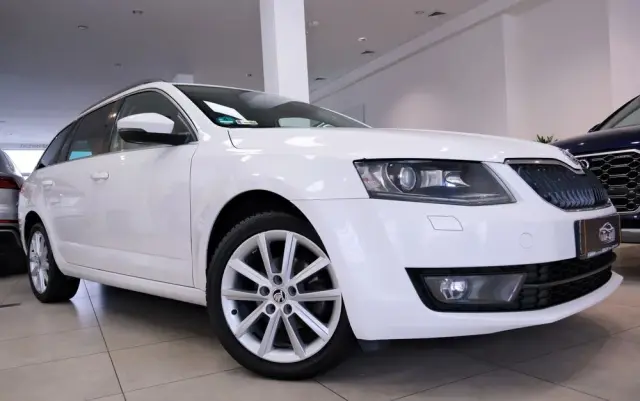 SKODA Octavia 1.6 TDI Elegance