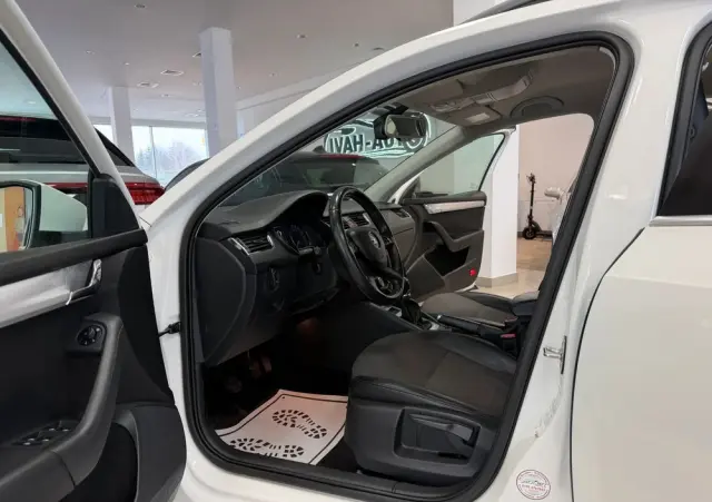 SKODA Octavia 1.6 TDI Elegance