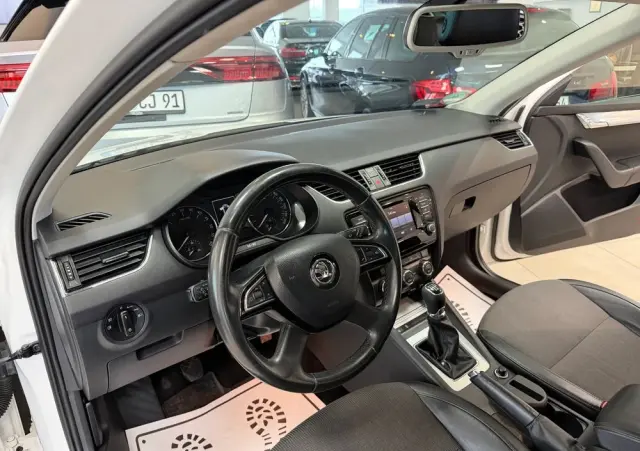 SKODA Octavia 1.6 TDI Elegance