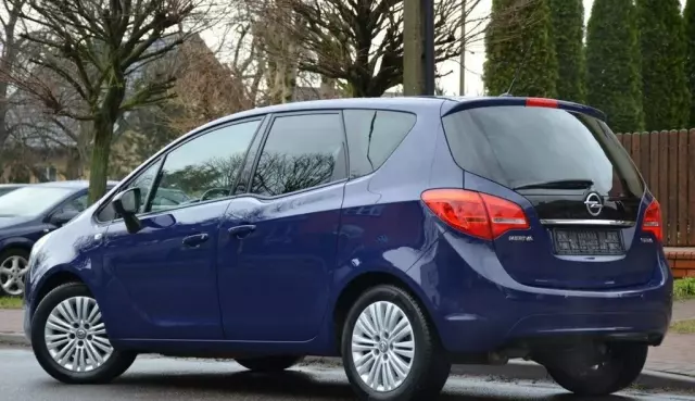 OPEL Meriva 