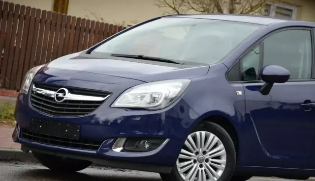 OPEL Meriva 