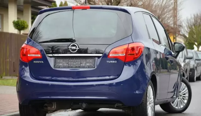 OPEL Meriva 